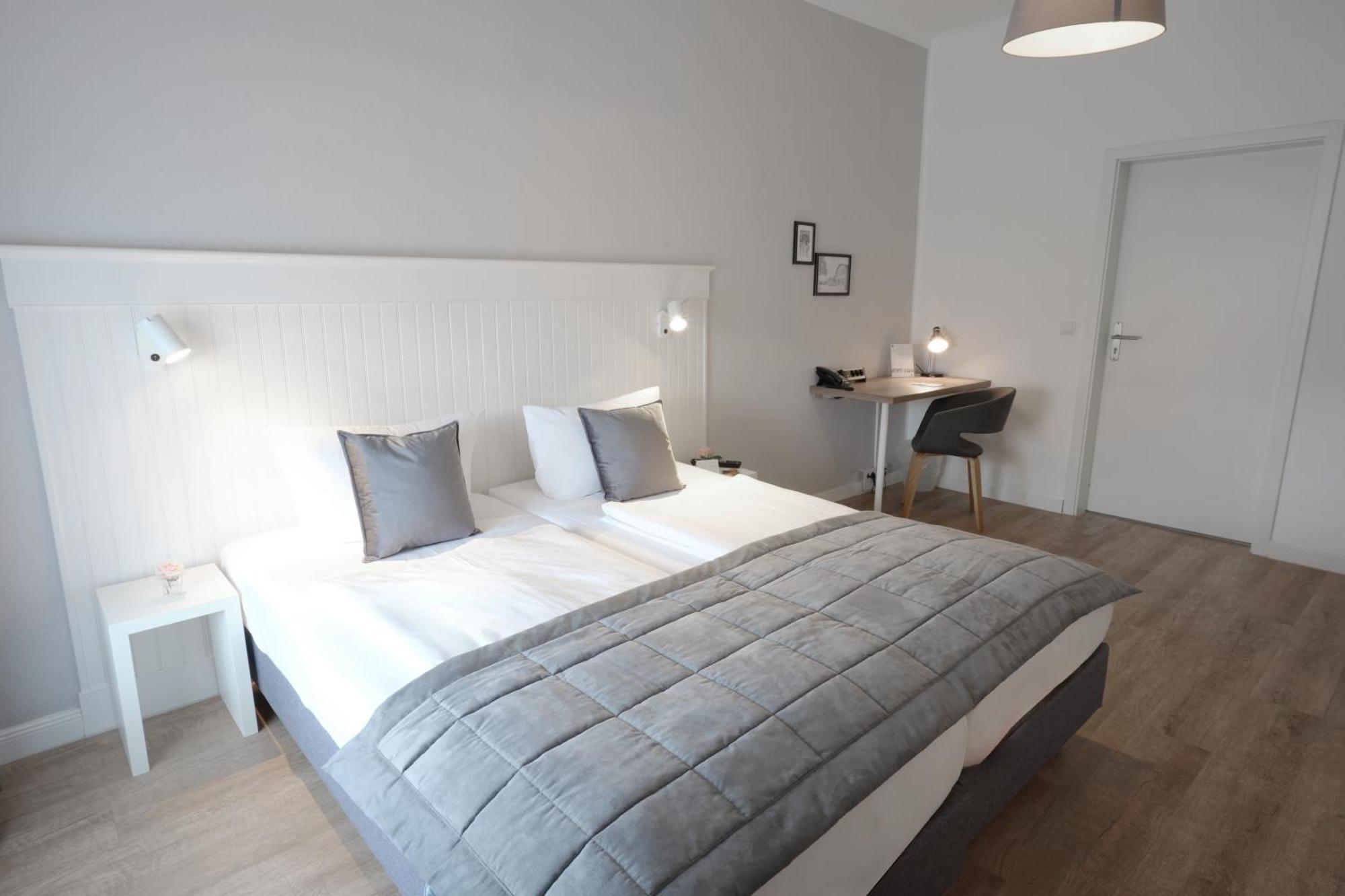 Hotel Kuehl Neumünster Esterno foto